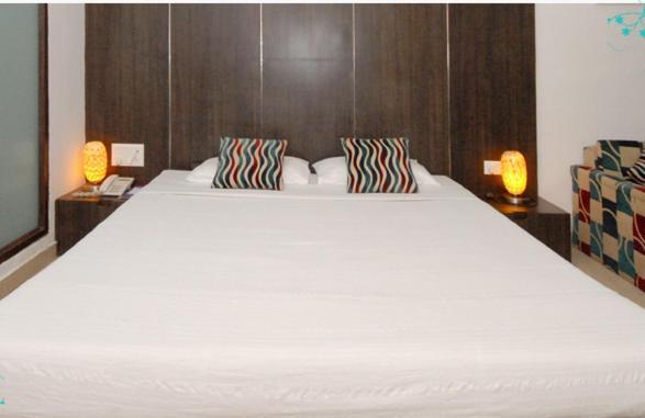 The New Marrion Hotel Бхубанешвар Екстериор снимка